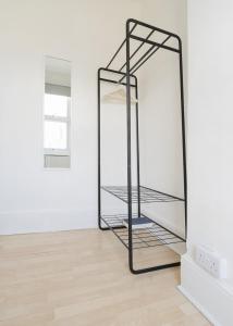 Cosy 2 Bed London Flat Great Transport Links