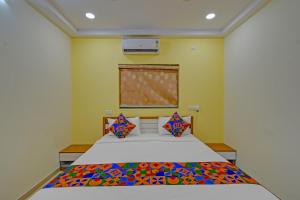 FabHotel GG Stays