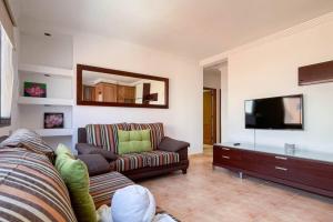 Lamar Suites