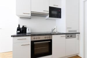 Modern Stylish Apartment with Free Parking