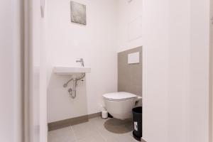 Modern Stylish Apartment with Free Parking