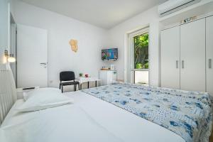 Rooms Feme