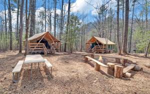 Safari Tent Bliss for You and Your Best Friend: Pet-Friendly Glamping in Suches, Georgia
