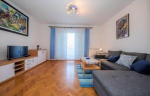 Apartments Anica Kampor