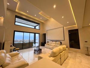 Villa Luxe - Piscine Privée - 800m2 - 6 Suites