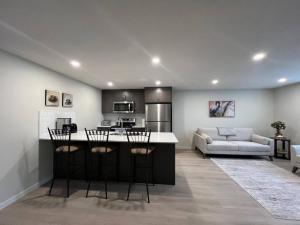 Cozy Retreat - Home away from home