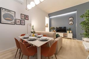 8 Minute Walk from Milan Central Station