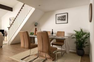 Aintree Cottage