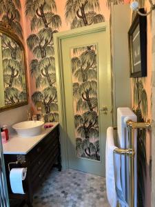 Primrose Hill Sweet Suite