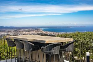 Villa Carlini, con piscina privada para 10 personas