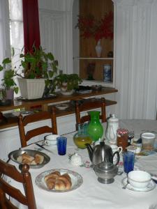 B&B / Chambres d'hotes Chambre Eugenie : photos des chambres