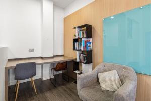 Student Only Silver Ensuite Upper Level at Islington Residence