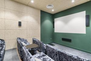 Student Only Silver Ensuite Upper Level at Islington Residence