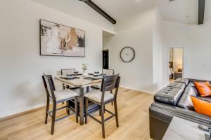 Theme Park Hub 4 Mi to Disney! Poolside Retreat