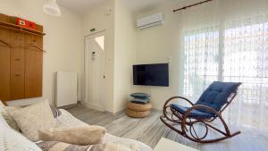 Christys Apartment by Horizon Homes