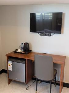 Kamur Executive Inn