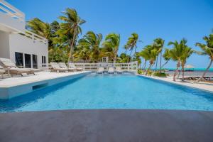 Blue Breeze Belize