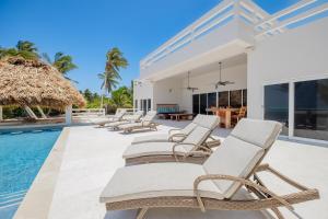 Blue Breeze Belize