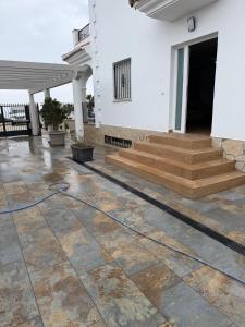Niza Beach Sunset Stay