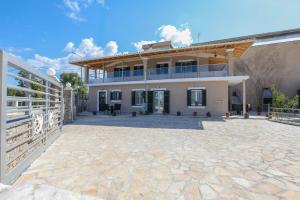 Anestis Apartments