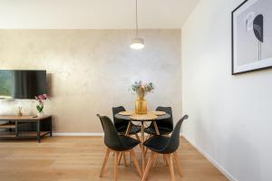 Obywatelska 1BR centrum, taras, 4 osoby, WiFi, pralka City Host