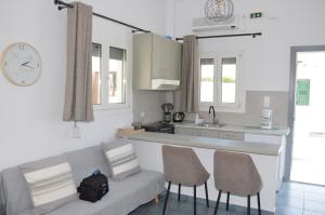 Giorgantis Studio II