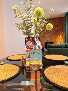 Appartement T3 Centre Nîmes - 2 ch - Maison Carrée