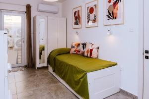 Spacious 3BR Terrace Stay near Qawra Seafront