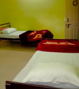 Makhoni - 1BHK 3 beds 1 bathroom
