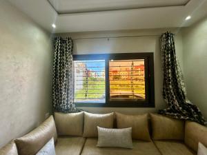 apartamento un habitacion con parking cerca del aeropuerto