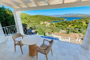 Agios Stefanos Bay - Villa Maria
