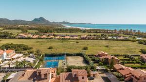 Vista Mare e 5 minuti a piedi dalla spiaggia- Luminosa con parcheggio