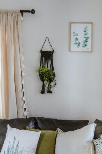 The Botanical - Luxury Glamping Lodge Cheshire