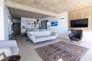 Belvedere by Odea Stays