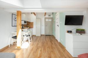 Studio blisko Dworca City Host Nawrot 56