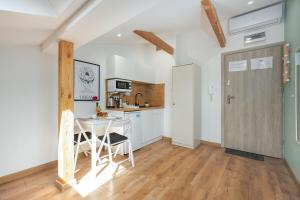Studio blisko Dworca City Host Nawrot 56