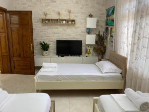 Unejs Apartment