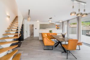 Foxy Apartment