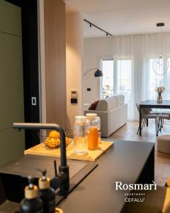 Rosmarì, Designer Cefalù Apt with Free Parking