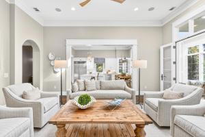1 Bateau Road: Sea Pines