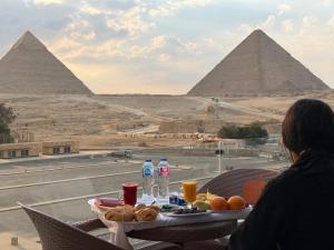 New tutt pyramids view