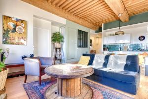 WeHost - Nuits - T2 avec cachet & vue dégagée – Croix-Rousse Lyon