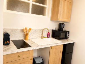 Appartement rénové 1er étage 45m2 avec JARDIN ET JACUZZI