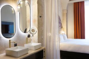 Le Grand Hôtel Dieu by SOWELL COLLECTION