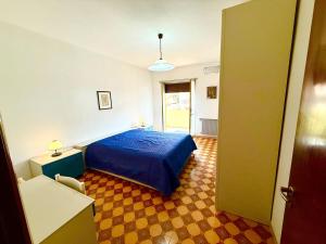 2BR Flat 8-min walk from Rena Bianca, pvt parking