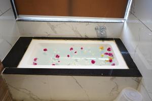 The Golden Valley Hotel and Resort , Sariska