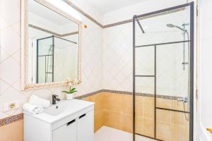 Villa Atenas by Villa Plus