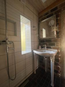 Posti Tiny House with Garden