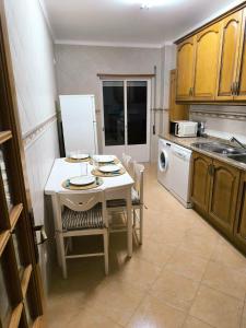 2-Bedroom Apartment on the Beachfront in Altura with Sea View