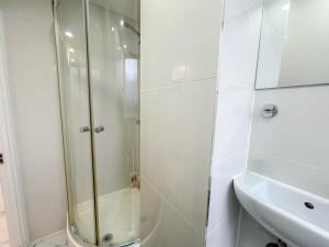 Apartment 3 Bedroom Westminster